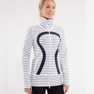 Lululemon | In Stride Jacket | Quiet Stripe‎ White Deep Indigo | Size 4